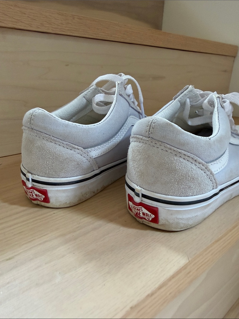 Vans - Picture 2 of 6